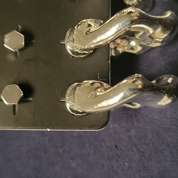 Torrid Silver Earring Set - Picture 2 of 7